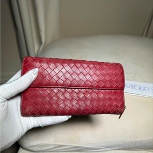 Bottega Veneta Wallet - USED